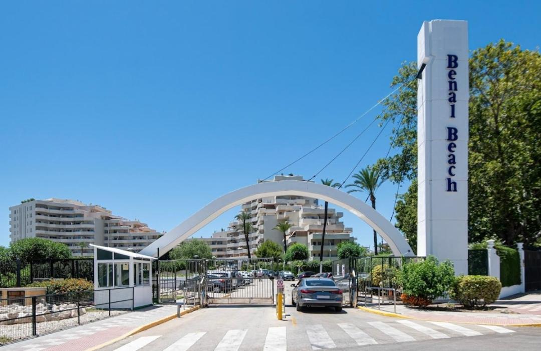 El Estudio De La Playa Benalbeach New 1Bd, Piscinas, Playa Y Vistas Al Mar Ref504 베날마데나코스타 외부 사진